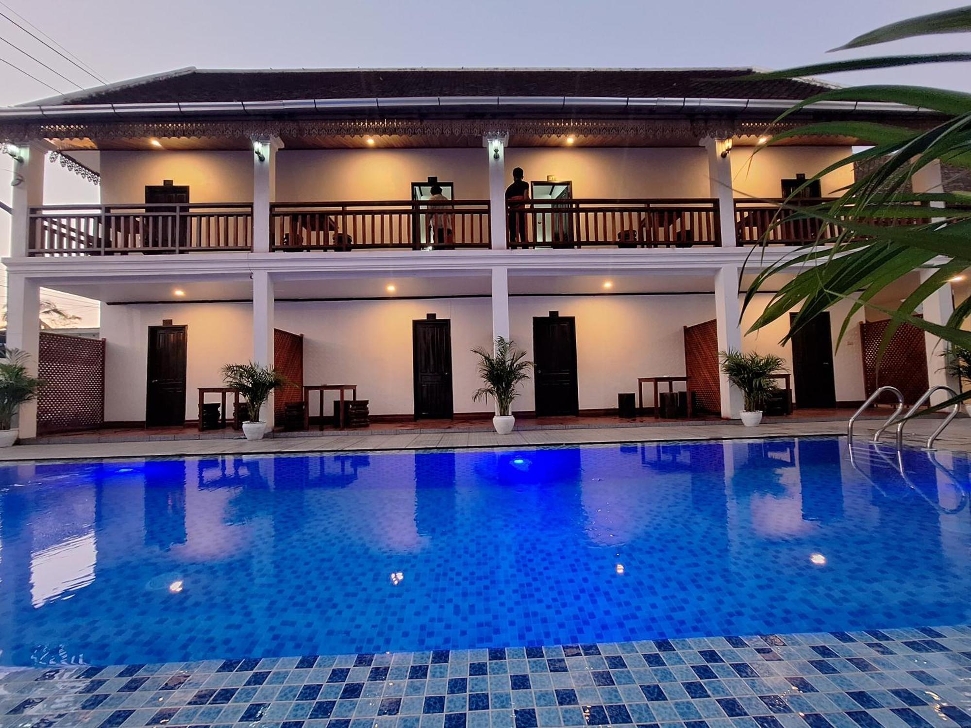 Luang Prabang Pavilion Hotel & Travel Dış mekan fotoğraf