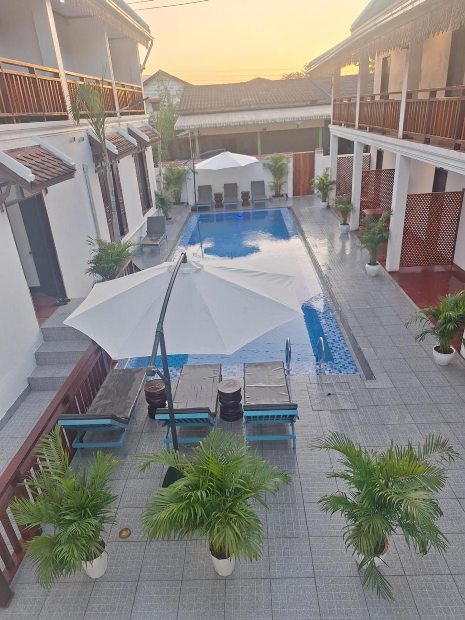 Luang Prabang Pavilion Hotel & Travel Dış mekan fotoğraf