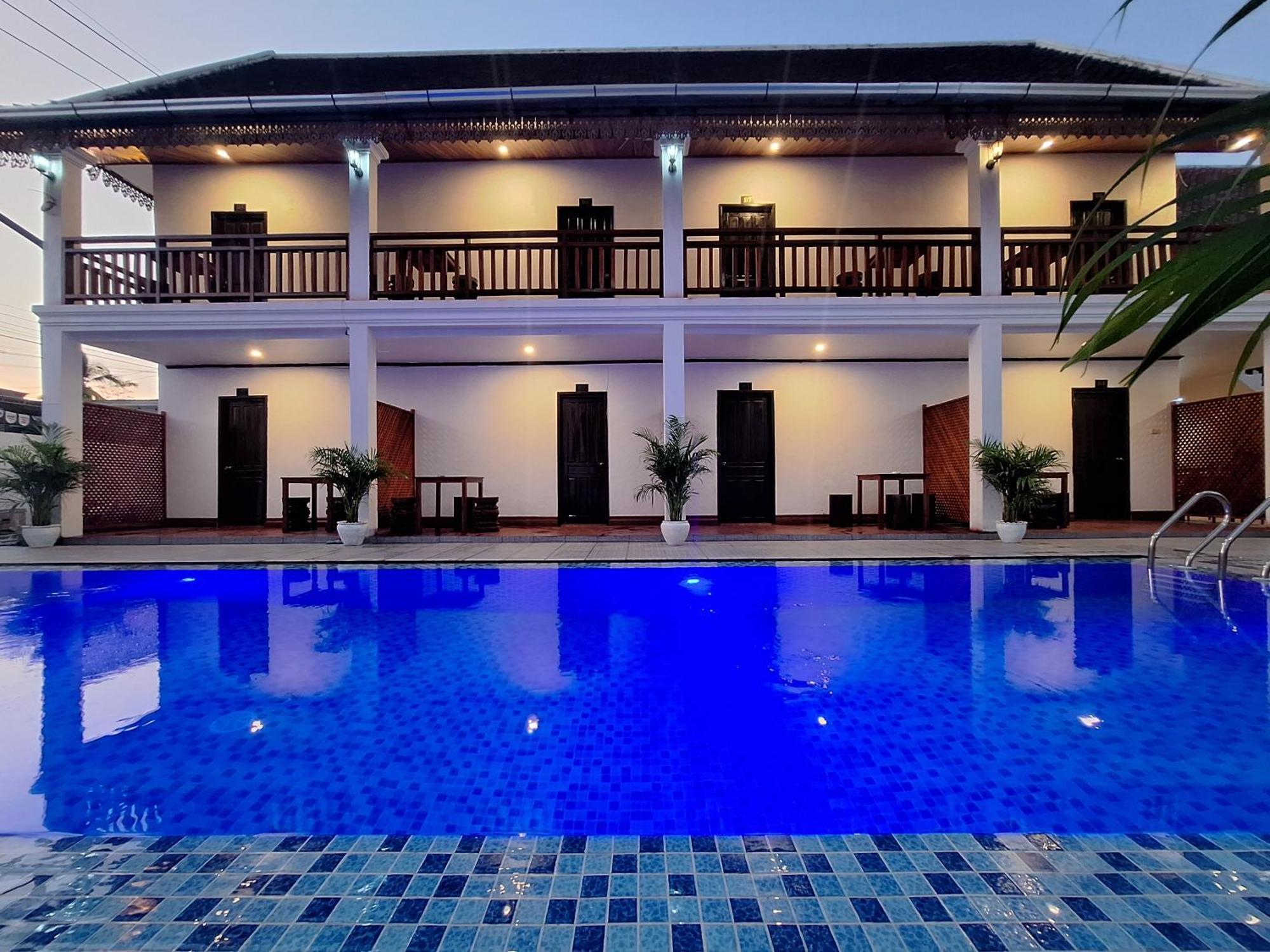 Luang Prabang Pavilion Hotel & Travel Dış mekan fotoğraf