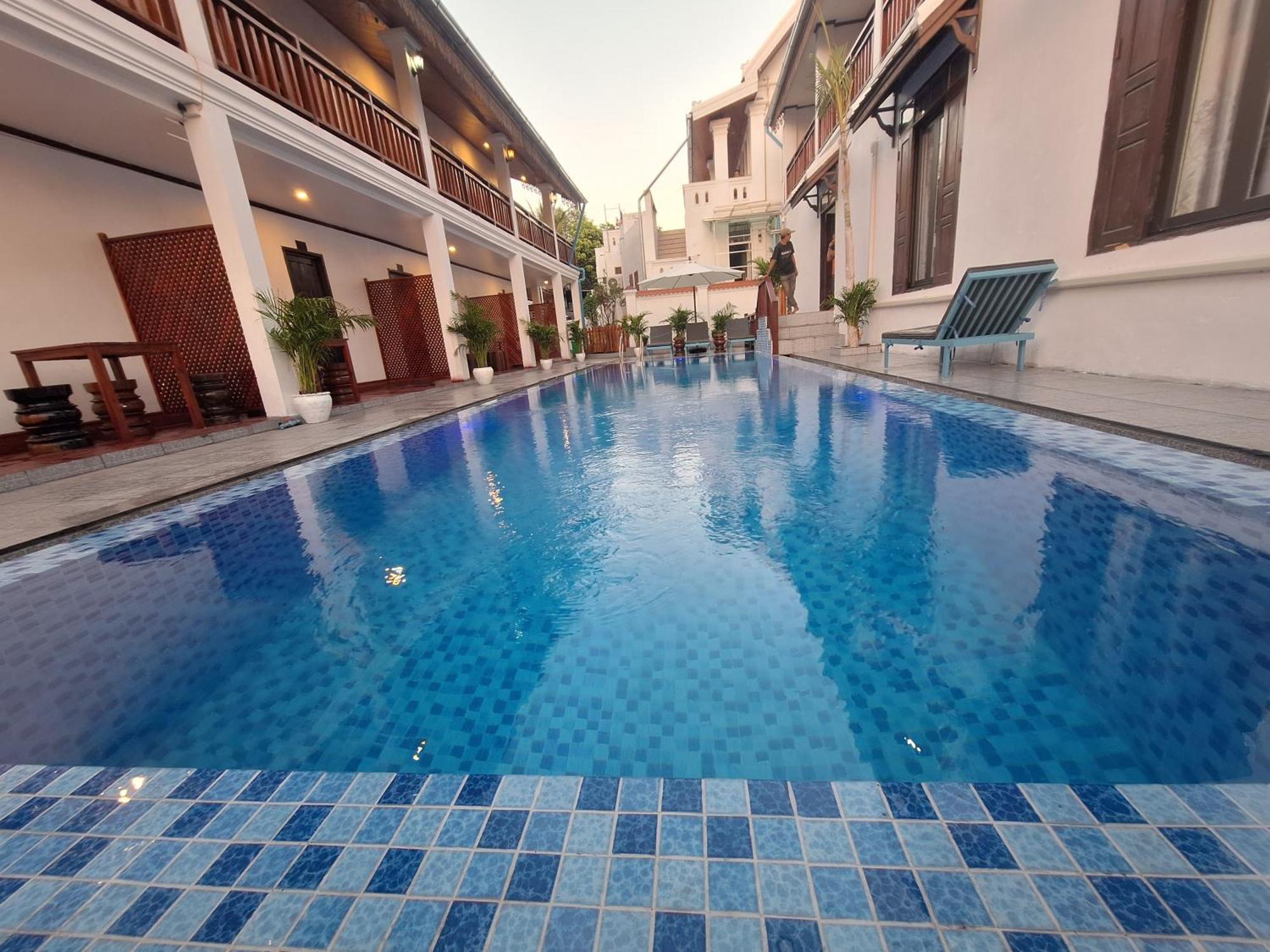 Luang Prabang Pavilion Hotel & Travel Dış mekan fotoğraf