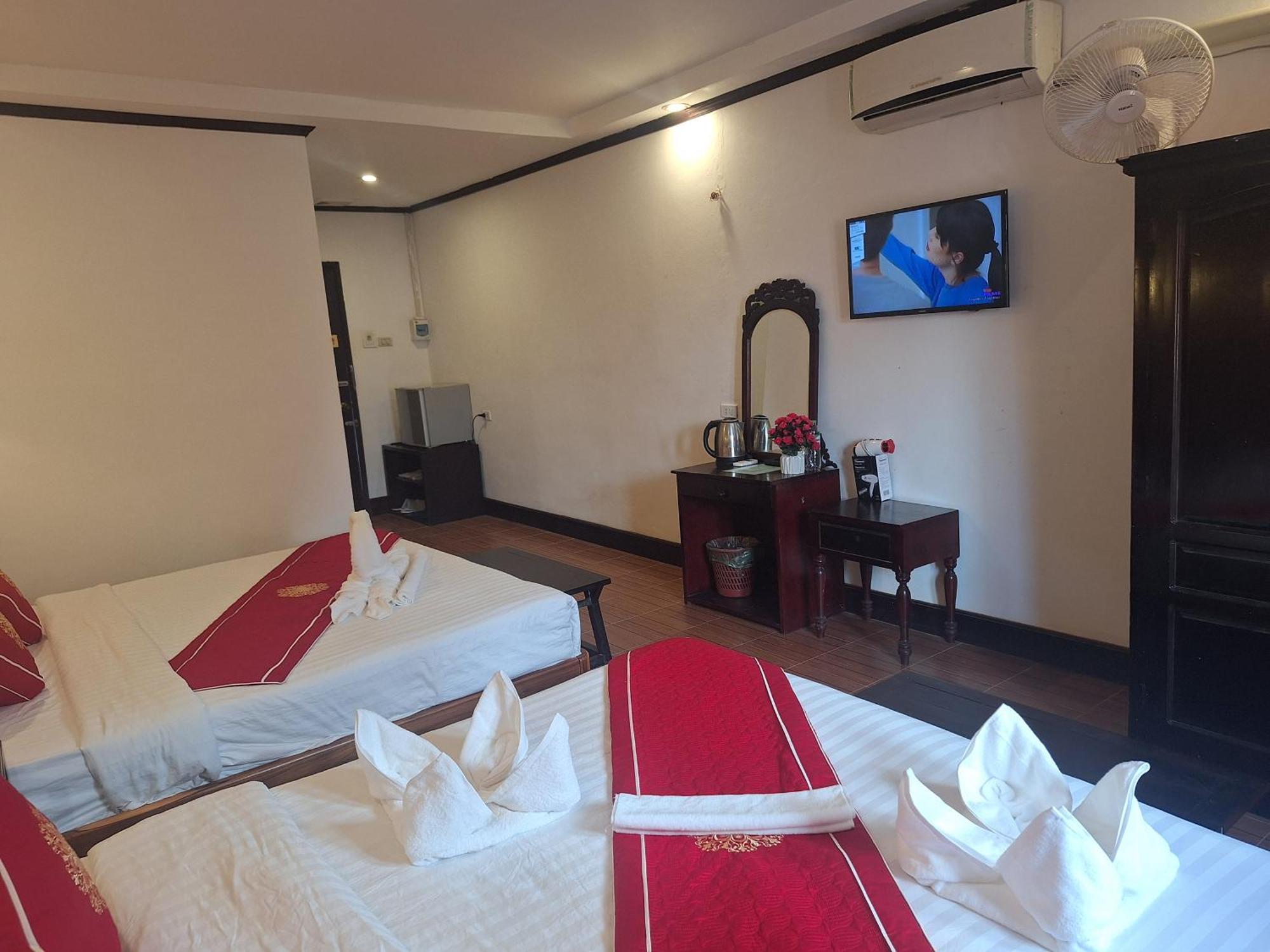 Luang Prabang Pavilion Hotel & Travel Dış mekan fotoğraf