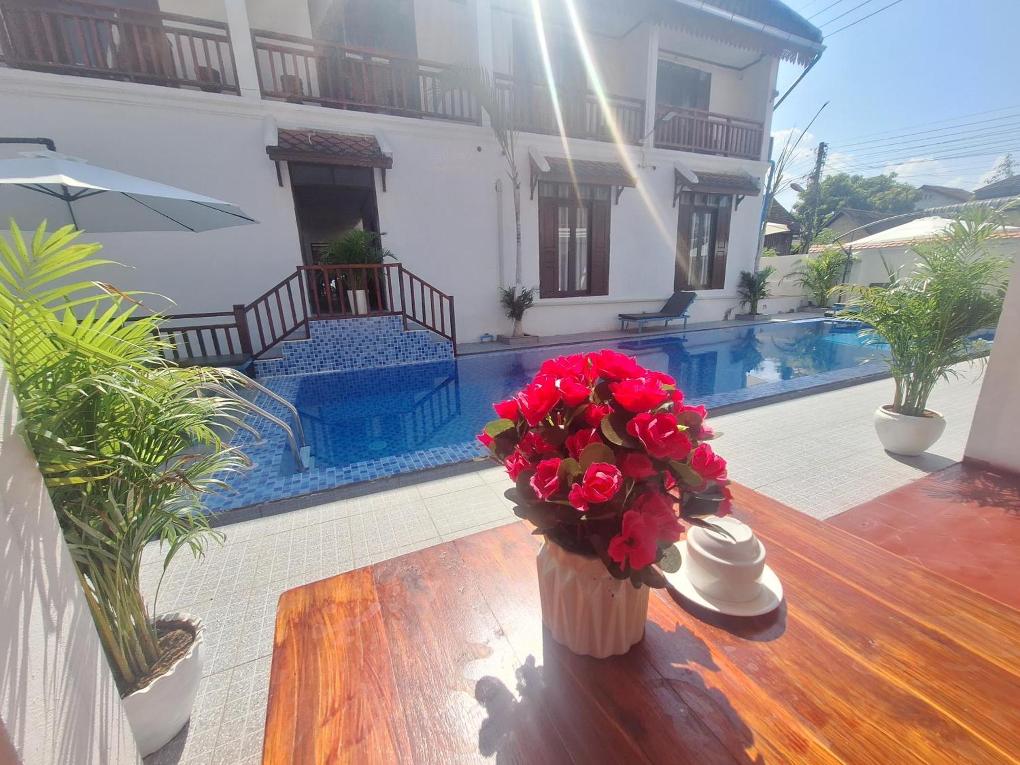 Luang Prabang Pavilion Hotel & Travel Dış mekan fotoğraf