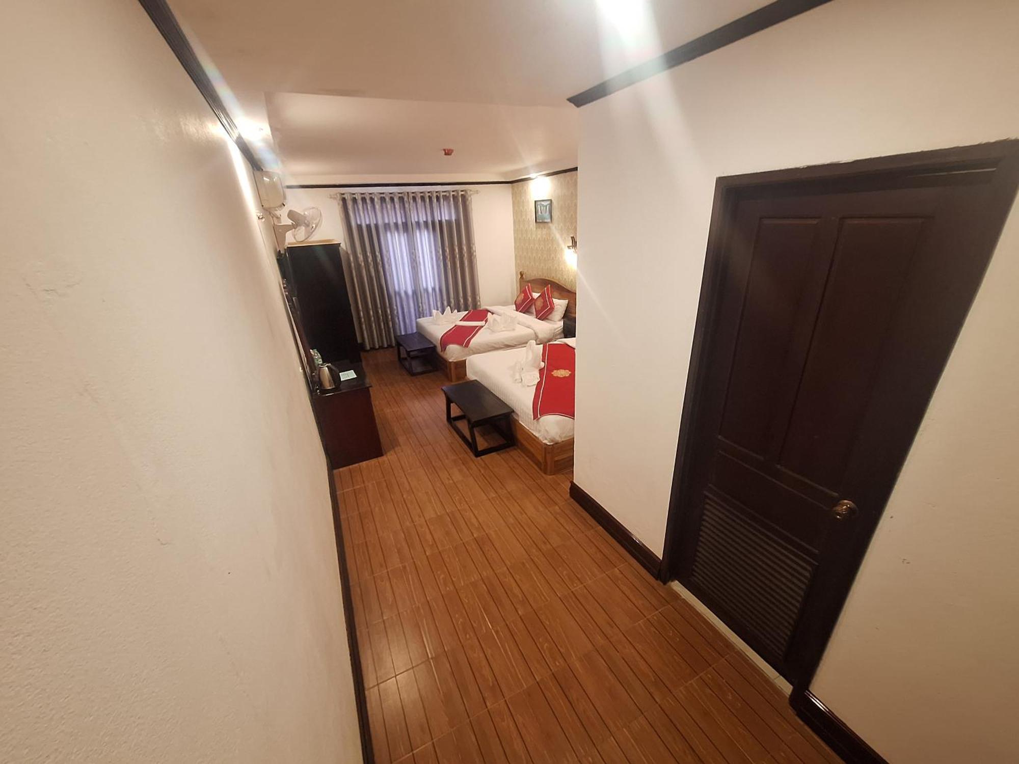 Luang Prabang Pavilion Hotel & Travel Dış mekan fotoğraf
