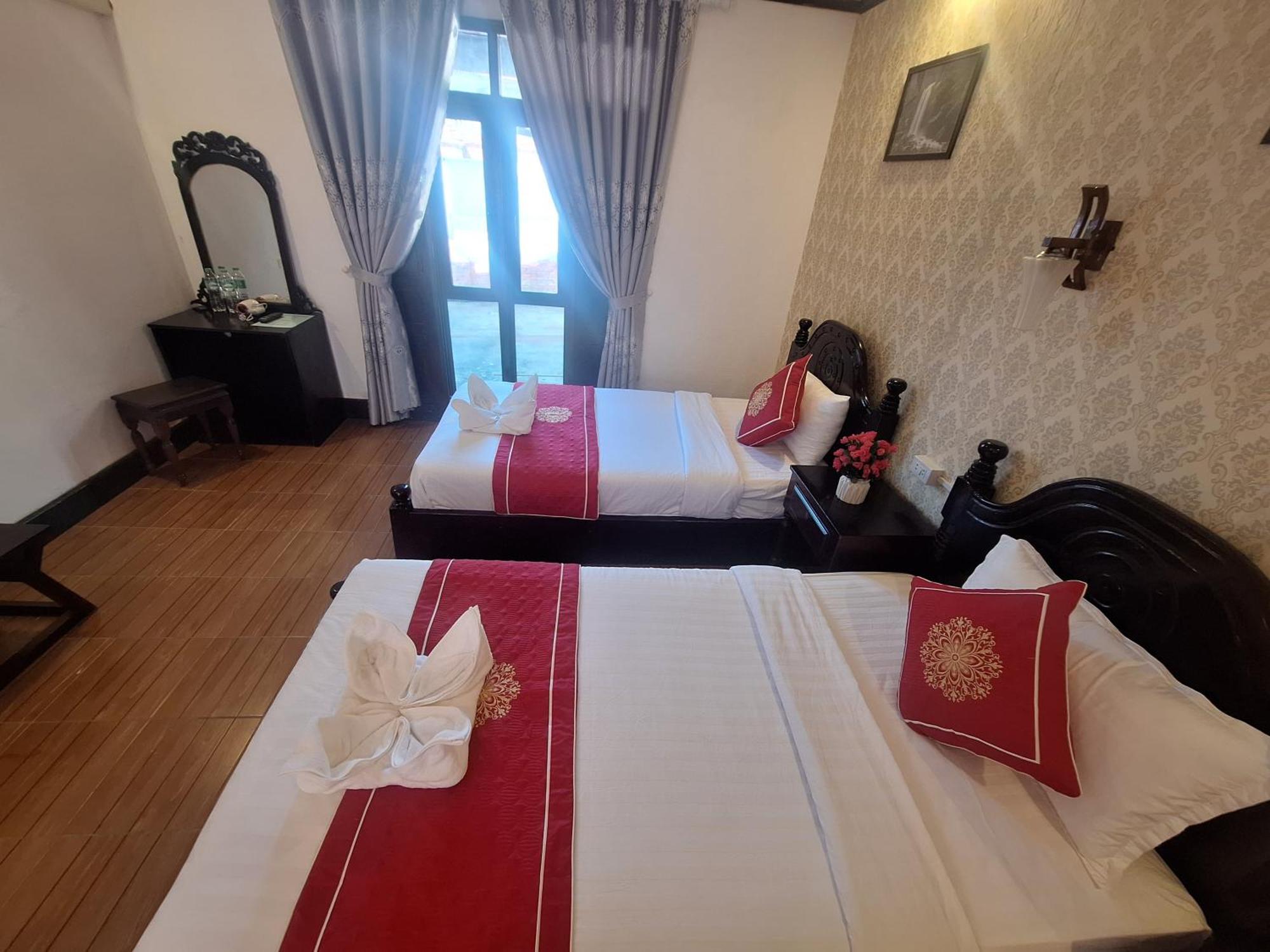 Luang Prabang Pavilion Hotel & Travel Dış mekan fotoğraf